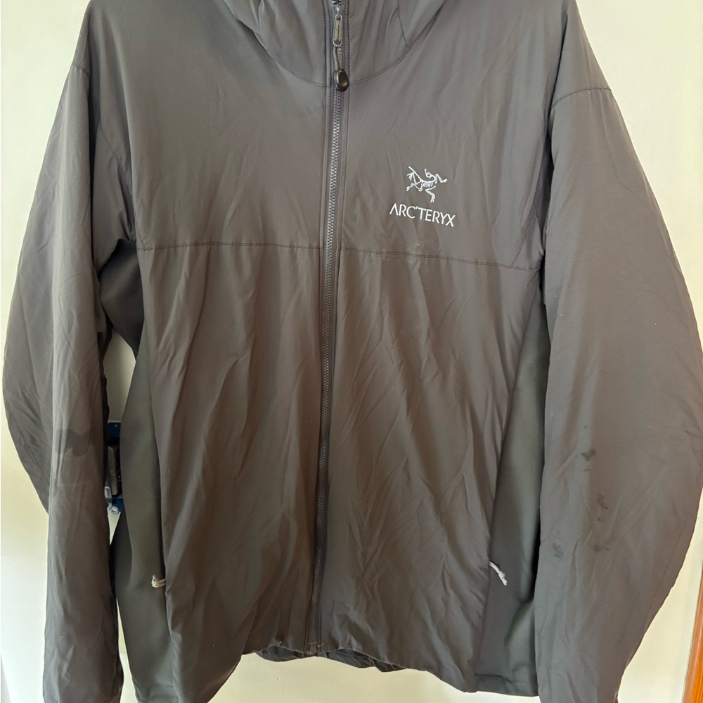 Arc'teryx Men's Dark Gray Performance Jacket